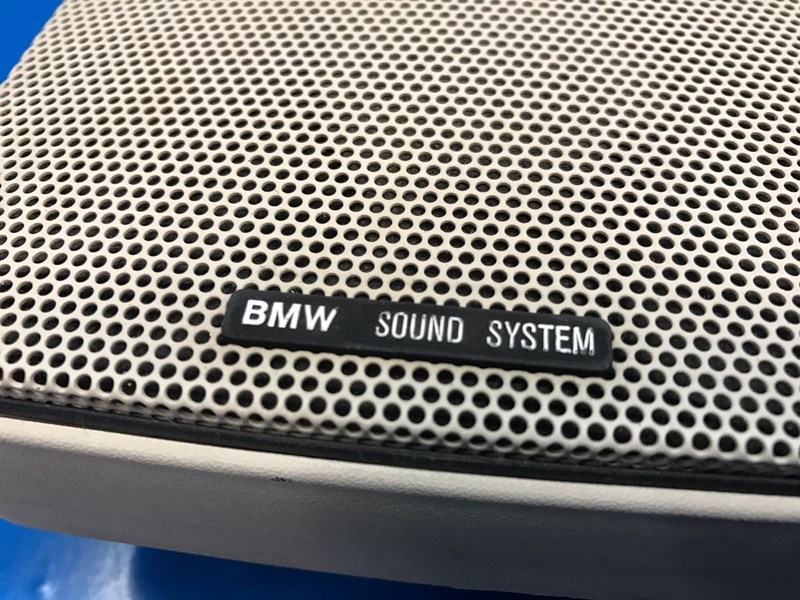 BMW E28 5-Series E30 3-Series Rear Deck Speaker Box Trim Cover OEM 